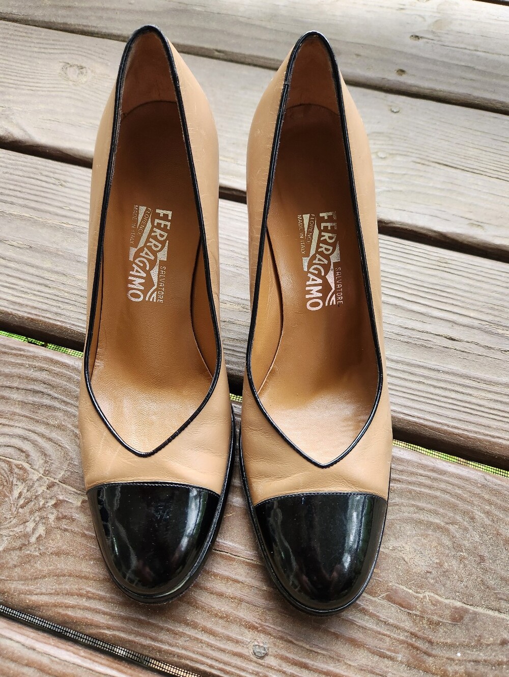 Vintage Salvatore Ferragamo Taupe/black Heels 8.5 Medium